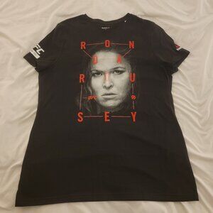 Reebok 2016 UFC "Rowdy" Ronda Rousey XL Women's Fan Gear Artist Series T-Shirt.